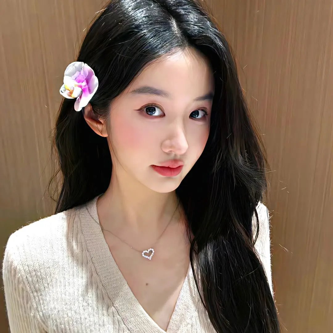 图兰朵：魔咒缘起 海报
